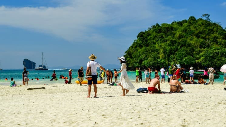 https://cms-travsim-prod.s3.eu-central-1.amazonaws.com/template-ThailandThingsToDo-1788267182296.jpg